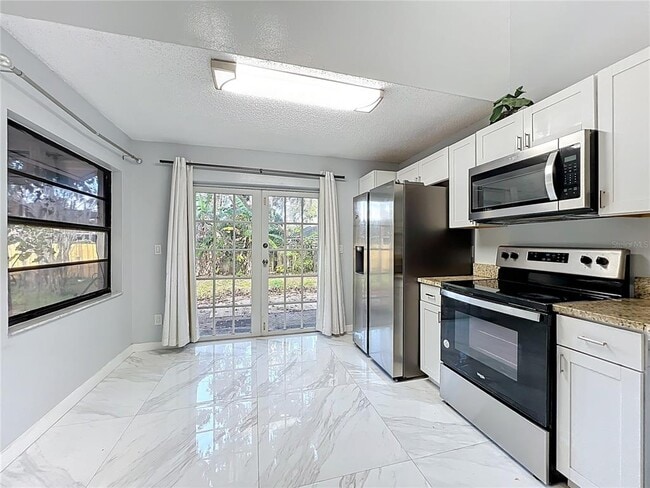 Building Photo - 622 Anhinga Rd