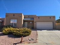 Building Photo - 9 Autumn Light Pl