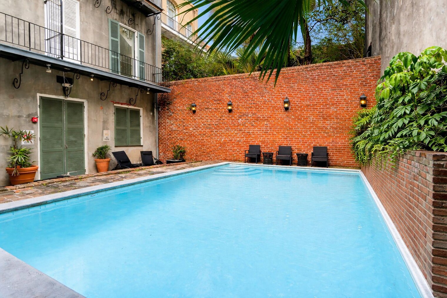 Building Photo - 508 Chartres St