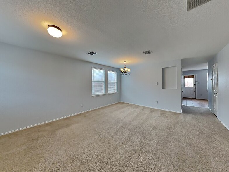 Building Photo - 12885 Kiltartan Dr