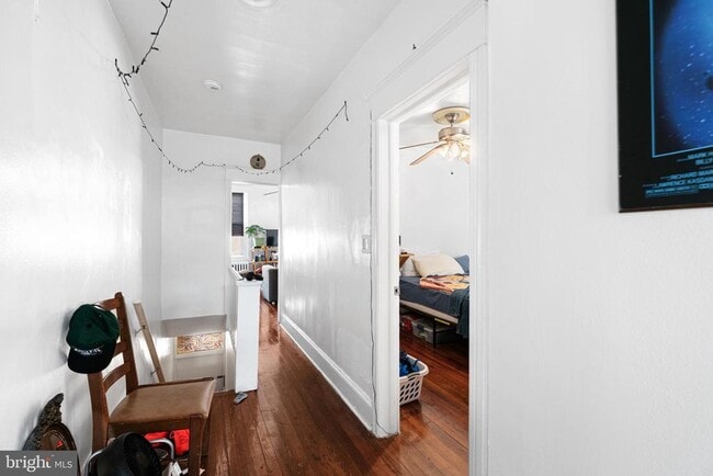 Building Photo - 402 Durfor St