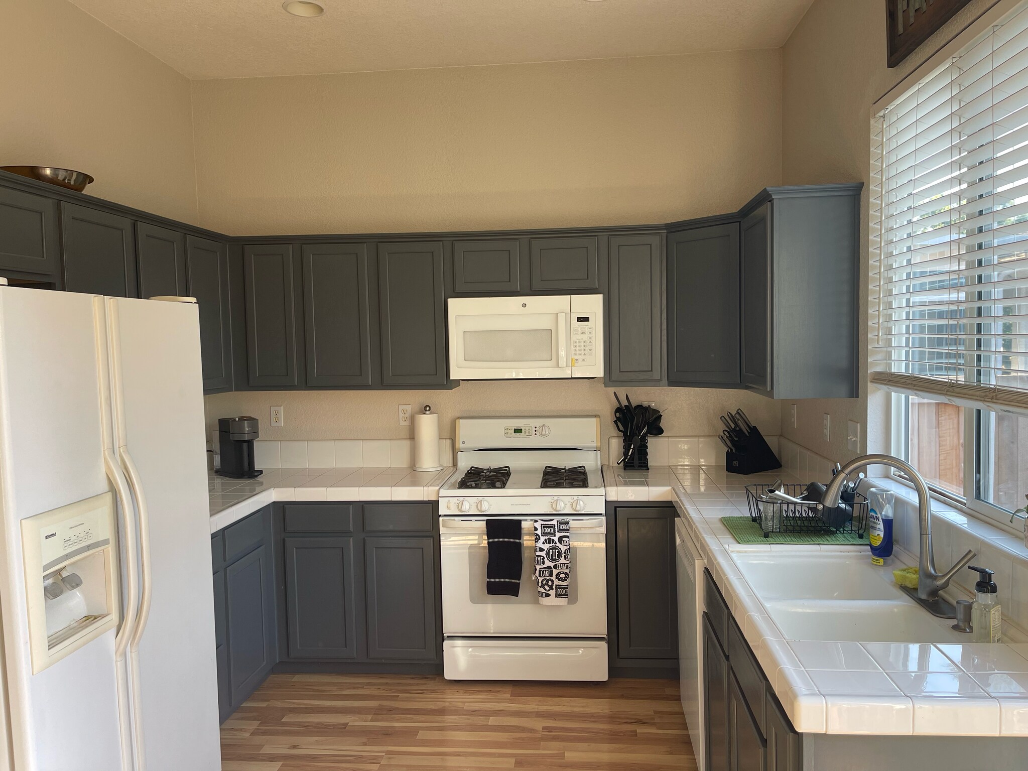 Building Photo - 8813 Oakfield Ln