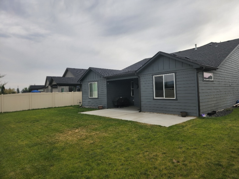 Building Photo - 13336 N Telluride Loop