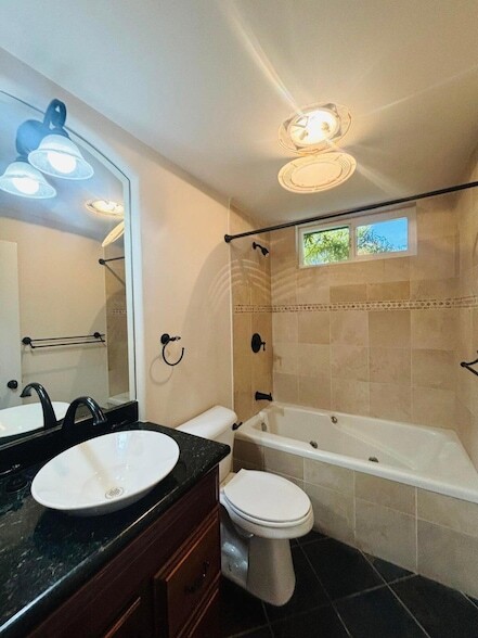 Building Photo - 75325 Pino Dr