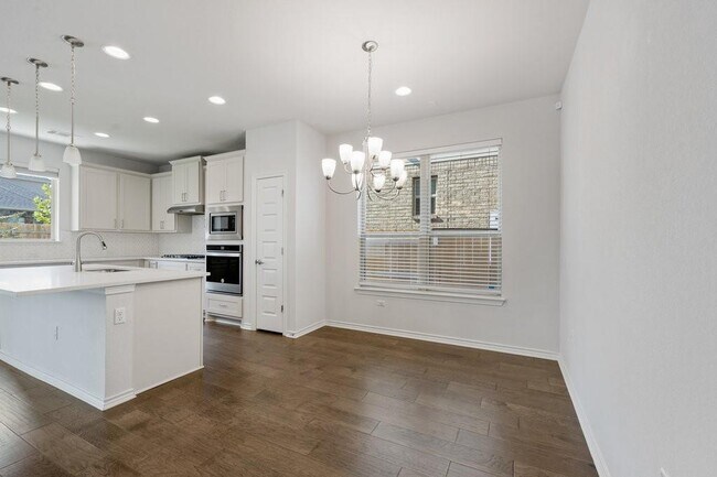 Building Photo - 14410 McCoy Lp