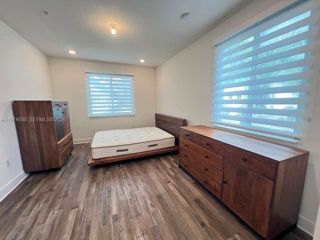 Building Photo - 10229 NW 64th Ter