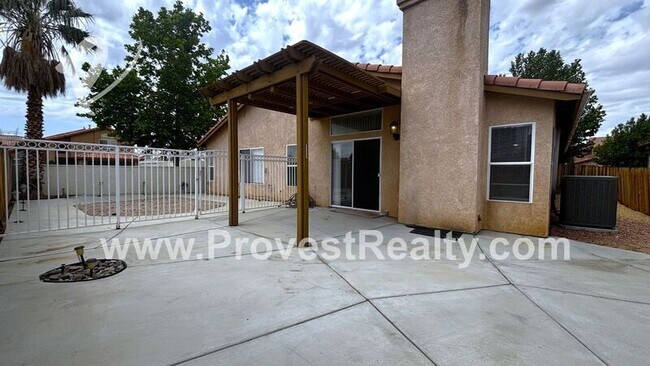 Building Photo - 12511 Townhill Ct