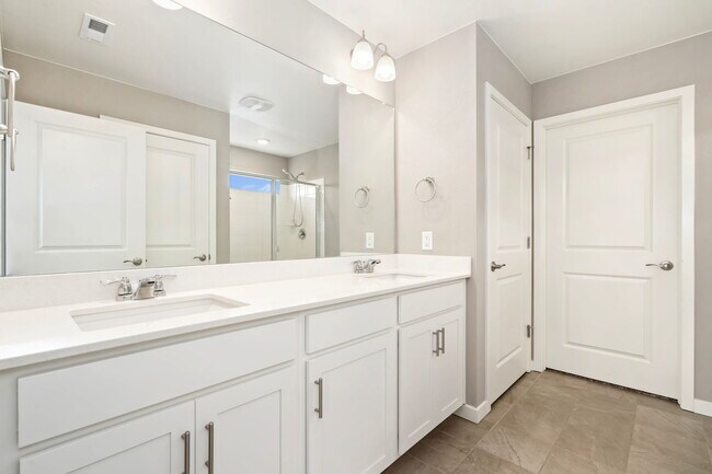 Building Photo - 4209 Fox Grove Dr