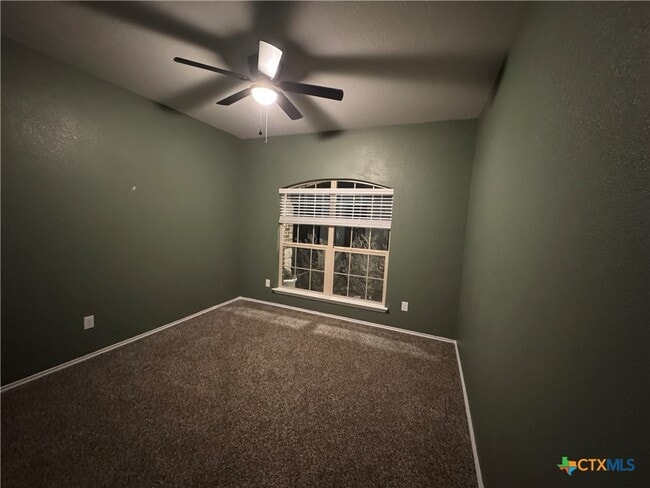 Building Photo - 2423 Elba Dr