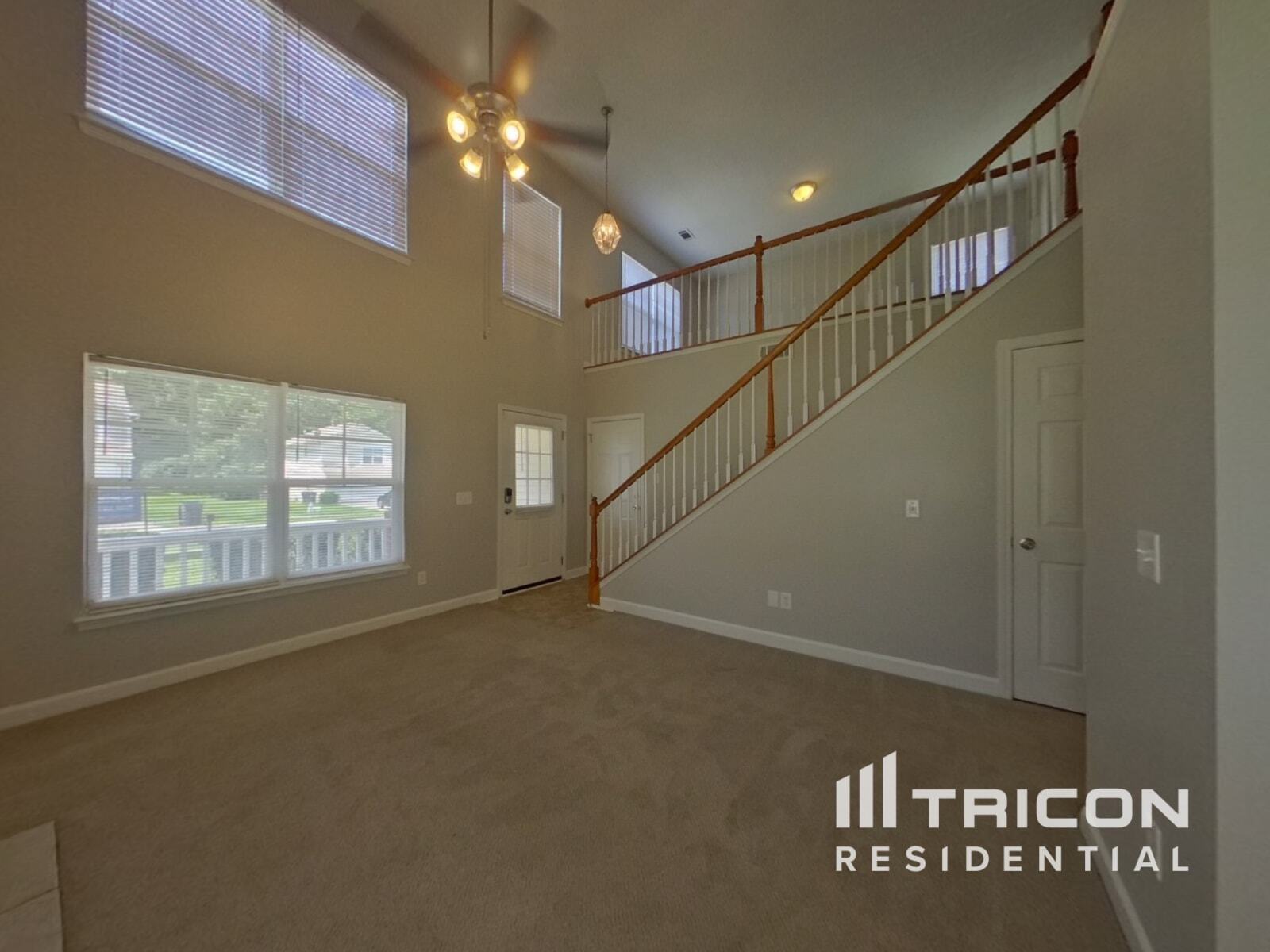 Building Photo - 1623 Long Paw Ln