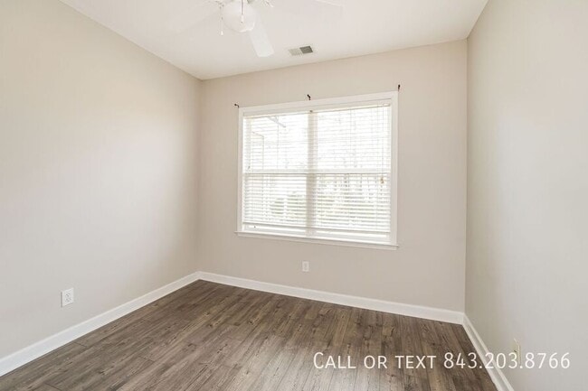 Building Photo - 3004 Treadwell St