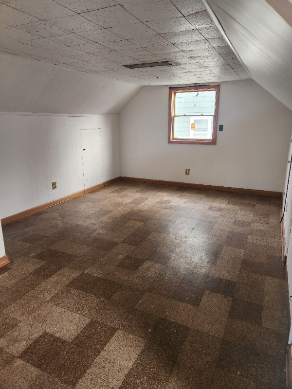 Building Photo - 4353 W 61st St