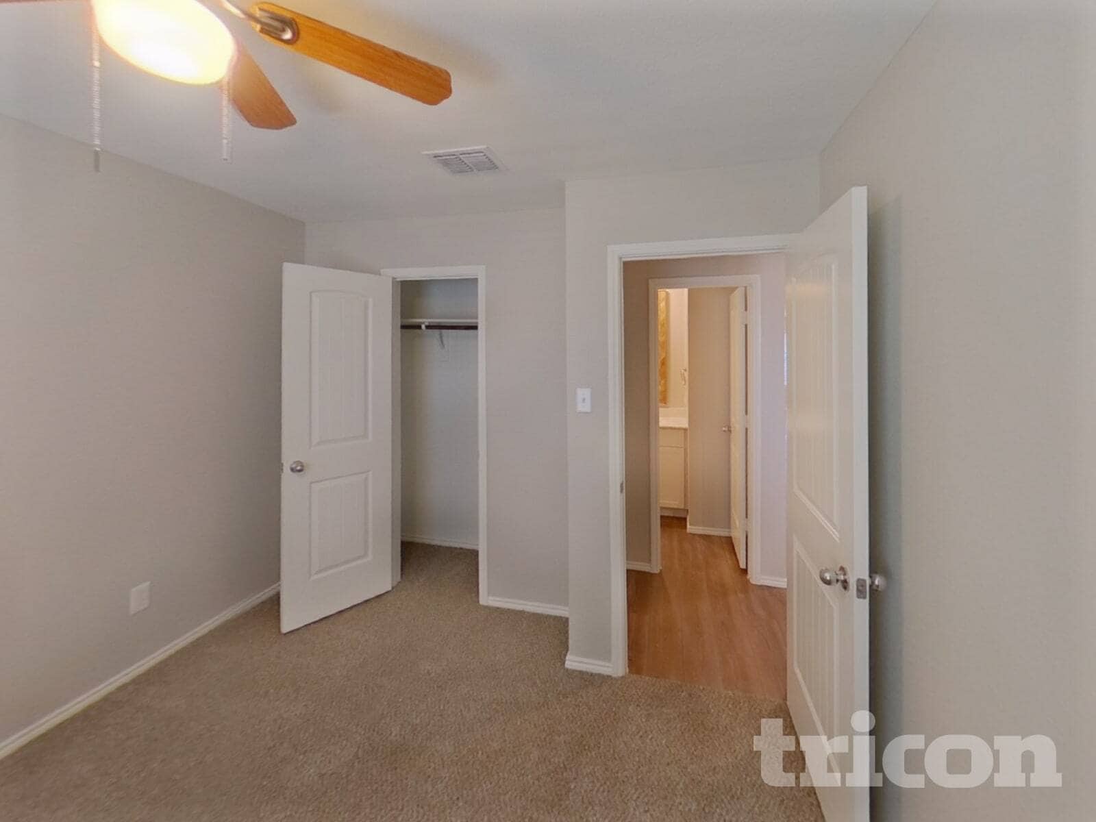 Building Photo - 5205 Longshadow Dr
