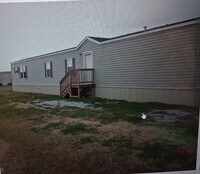 Building Photo - 1100 Sugar Creek Rd