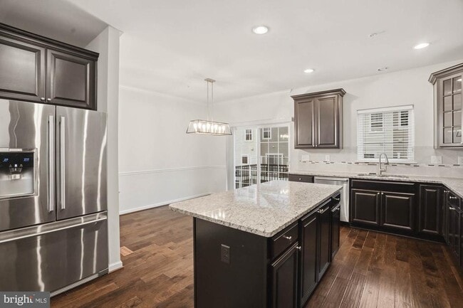 Building Photo - 8001 Alchemy Wy