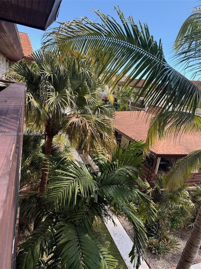 Building Photo - 7477 SW 82nd St