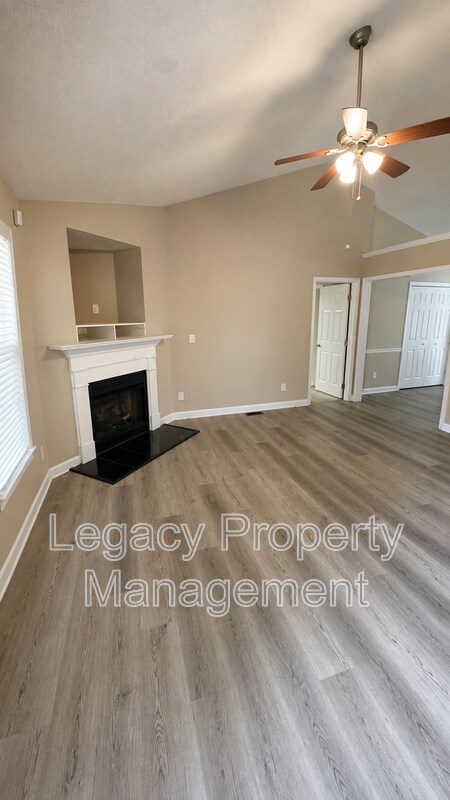 Building Photo - 4509 Wolftrap Rd