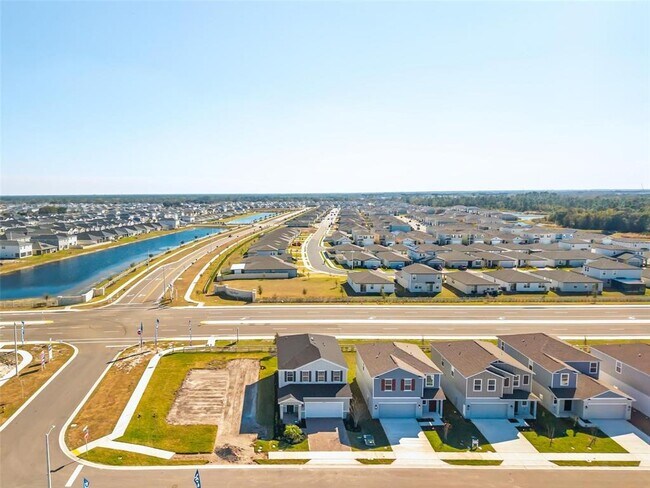 Building Photo - 6408 Domizio Dr