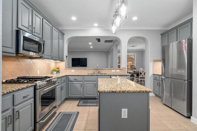 Building Photo - 10820 Sky Rock Dr