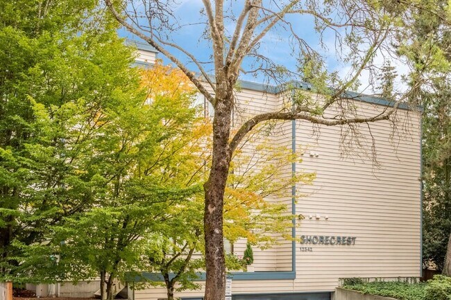 Interior Photo - Shorecrest Apartments
