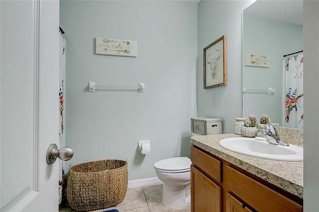 Building Photo - 817 Ashentree Dr