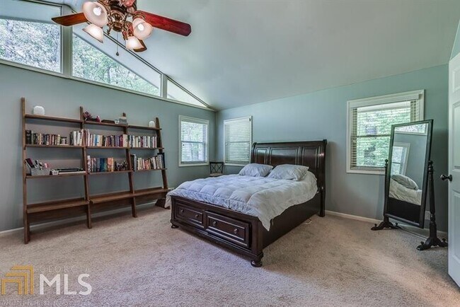 Building Photo - 7585 Spalding Ln