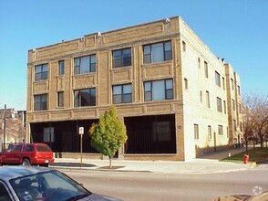Building Photo - 1342 W Eddy St