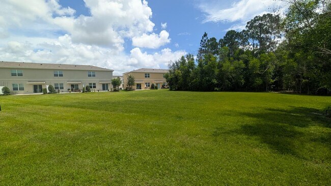 Building Photo - 2900 NW Treviso Cir