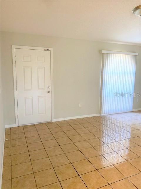 Building Photo - 610 Yak Ct