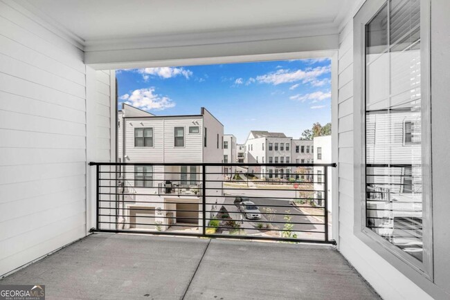 Building Photo - 501 Burton Dr