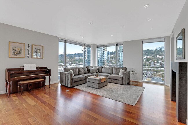 Building Photo - Elegant South Waterfront with 2 Parking Sp...