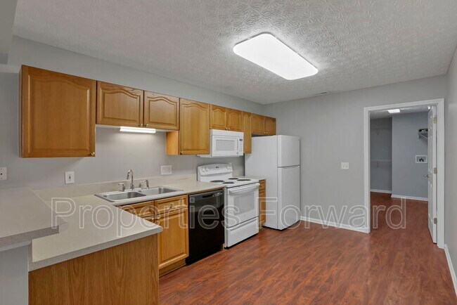 Building Photo - 2623 Landings Way
