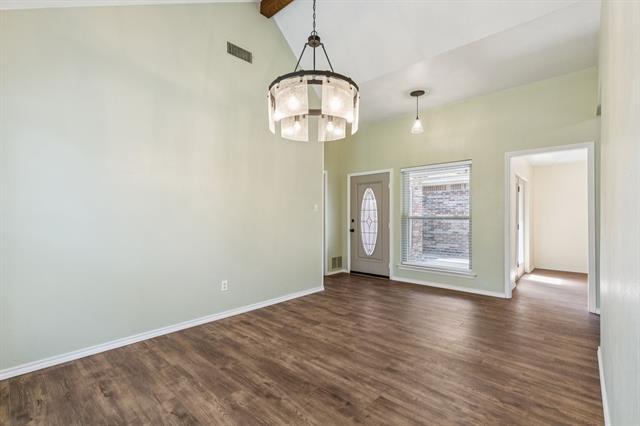 Building Photo - 3403 Wells Dr