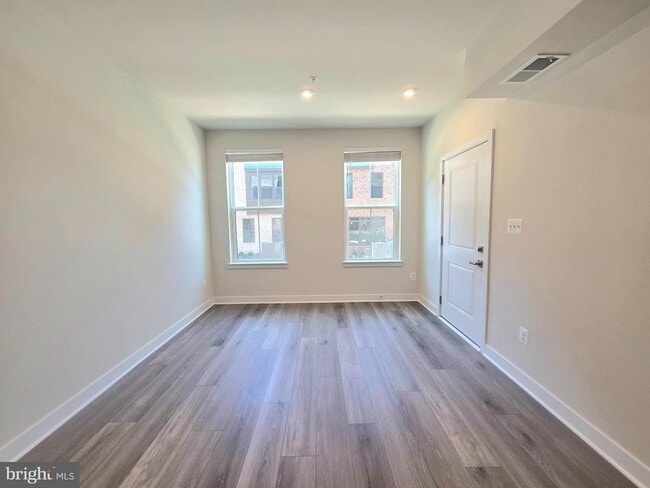 Building Photo - 4540 Dandelion Lp