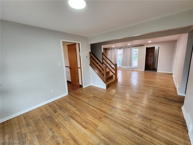 Building Photo - 2536 Claver Rd