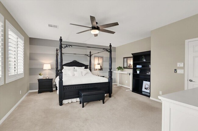 Building Photo - 12057 La Palmera Ave