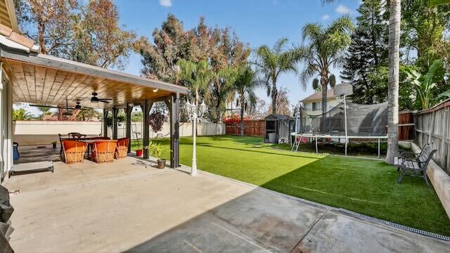 Building Photo - 2515 Quiet Meadow Cir