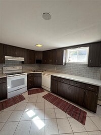 Building Photo - 60 Wheatfield Ln