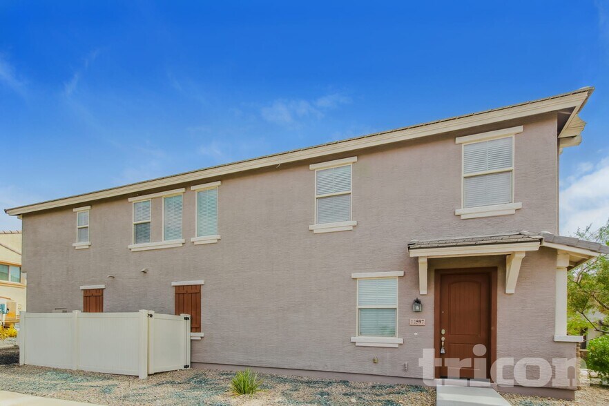 Building Photo - 12597 W Steed Ridge