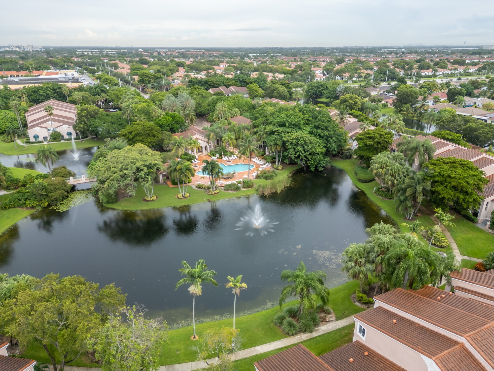 Building Photo - 2061 Renaissance Blvd