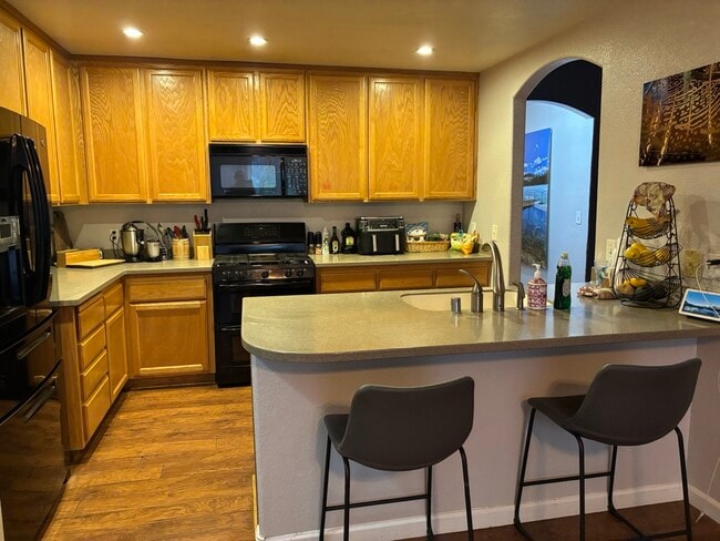 Building Photo - 5681 Manx Rd