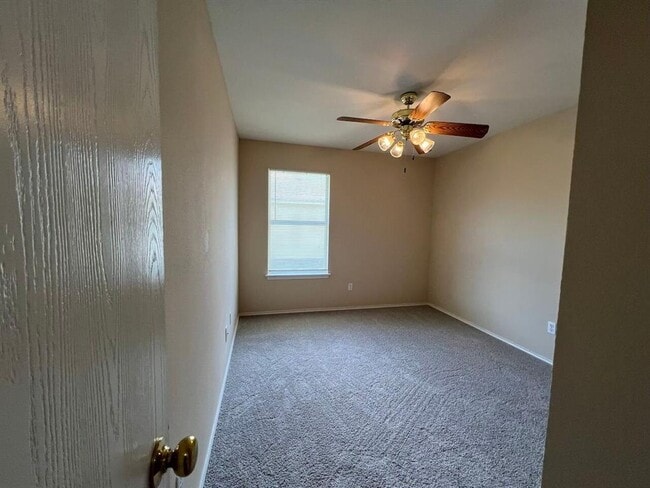 Building Photo - 209 Katy B Ln
