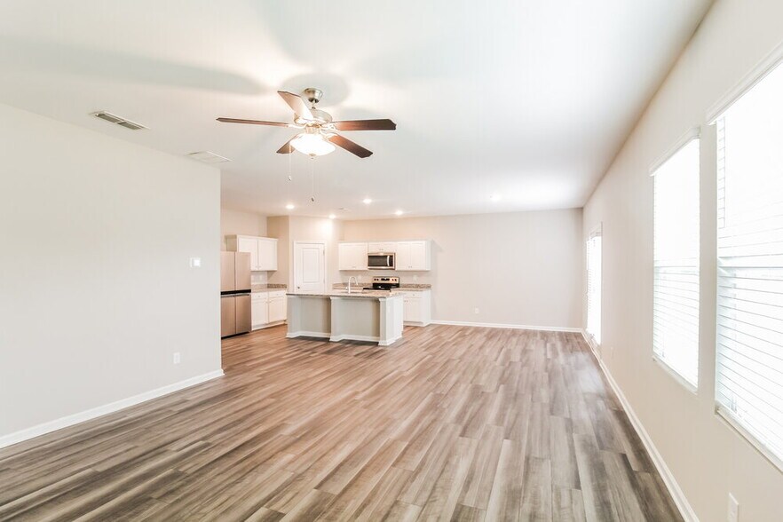 Building Photo - 4009 Kendrick Cir