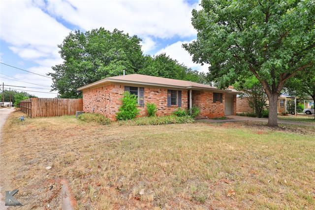 Building Photo - 2318 Westwood Dr