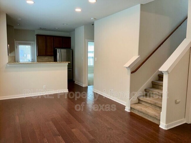 Building Photo - 2101 Rivers Edge Way