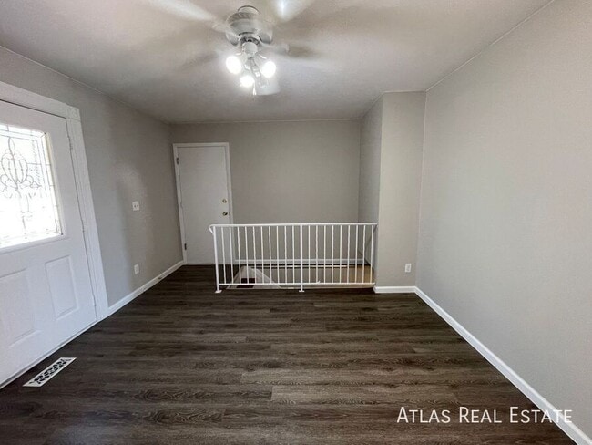 Building Photo - 4502 Moffat Ln