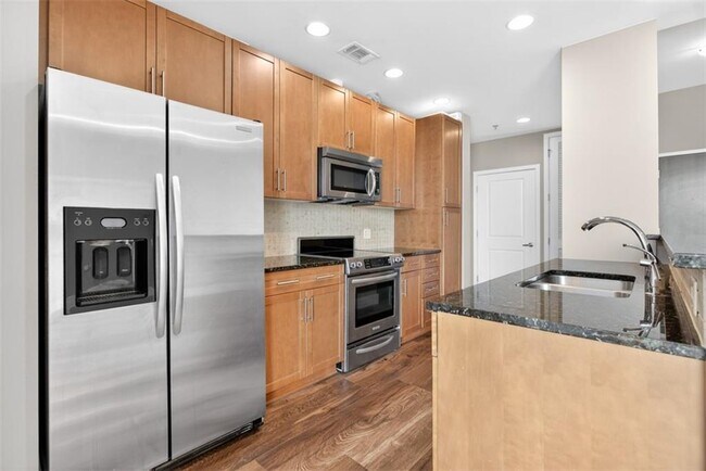 Building Photo - 855 Peachtree St NE