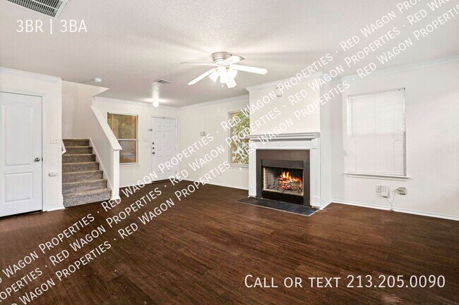 Building Photo - 2614 Sunview Lake
