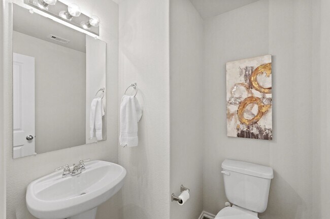 Building Photo - 1402 Acorn Mdw St