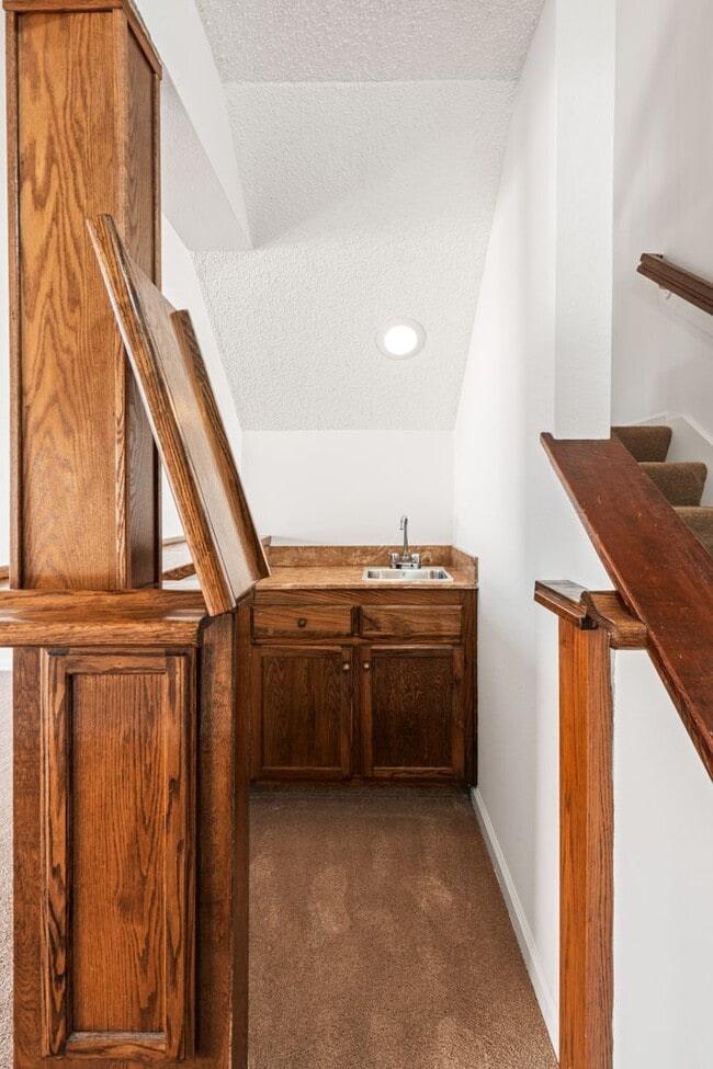 Building Photo - 14408 Outrigger Dr